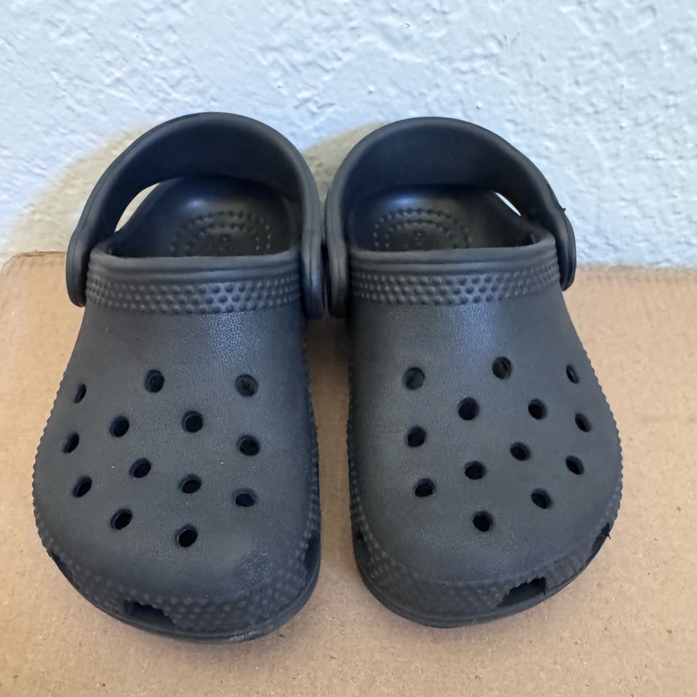 Kids Black Clogs